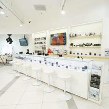 索尼直營店體驗顧問 在科技前沿，連接人與創新